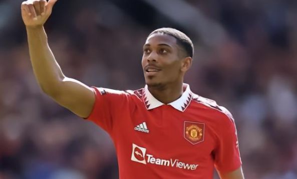 更体现在他 更体现在他